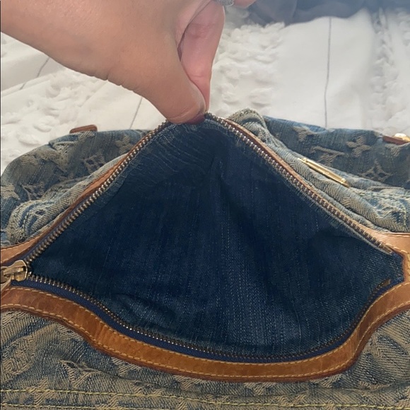 Sold! - Picture 6 of 9